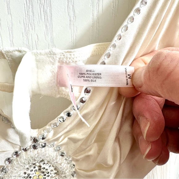 Victoria’s Secret Nighties - Picture 3 of 9